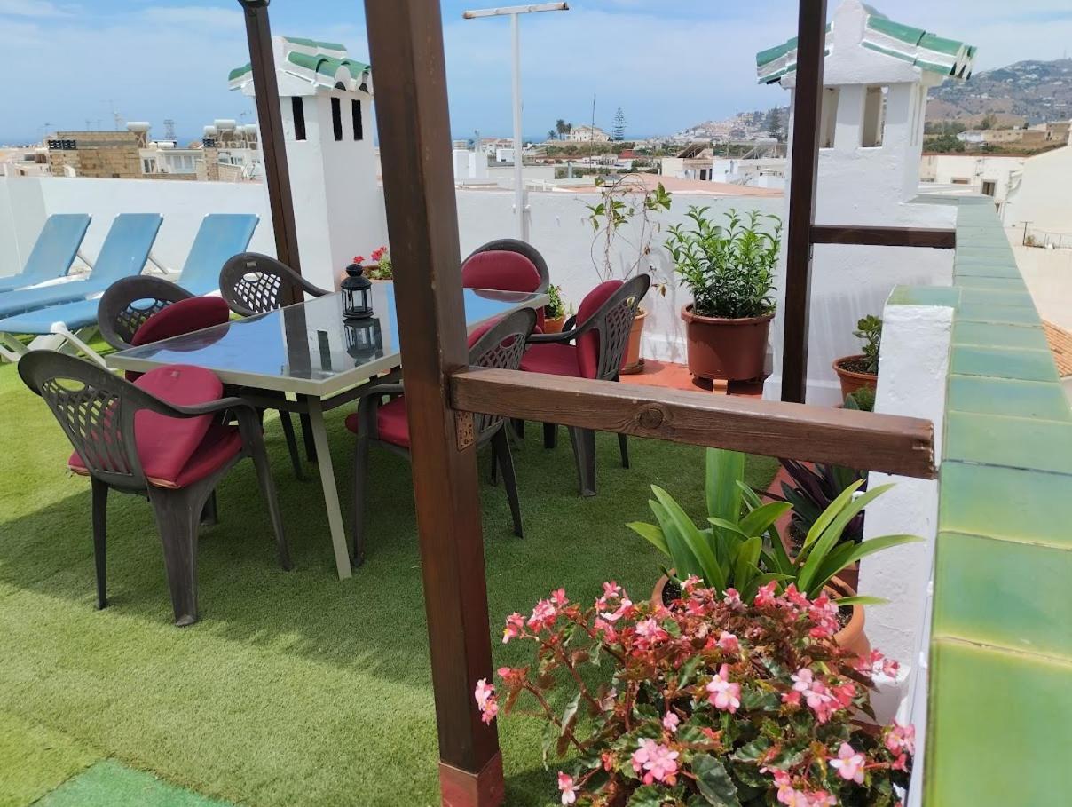 Вилла Casa Con Terraza Privada Нерха Экстерьер фото
