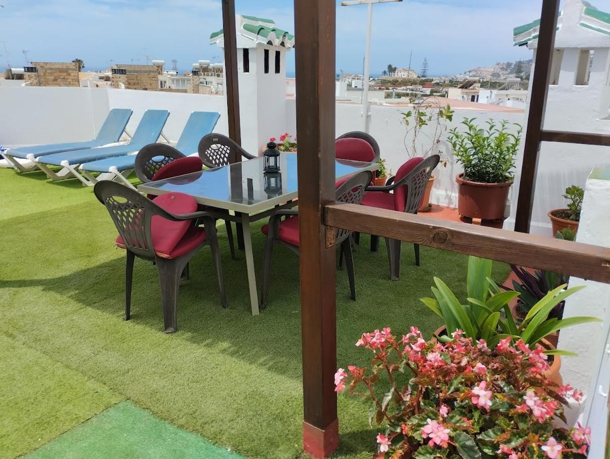 Вилла Casa Con Terraza Privada Нерха Экстерьер фото