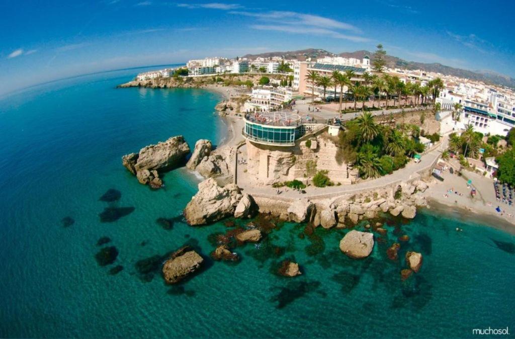 Вилла Casa Con Terraza Privada Нерха Экстерьер фото